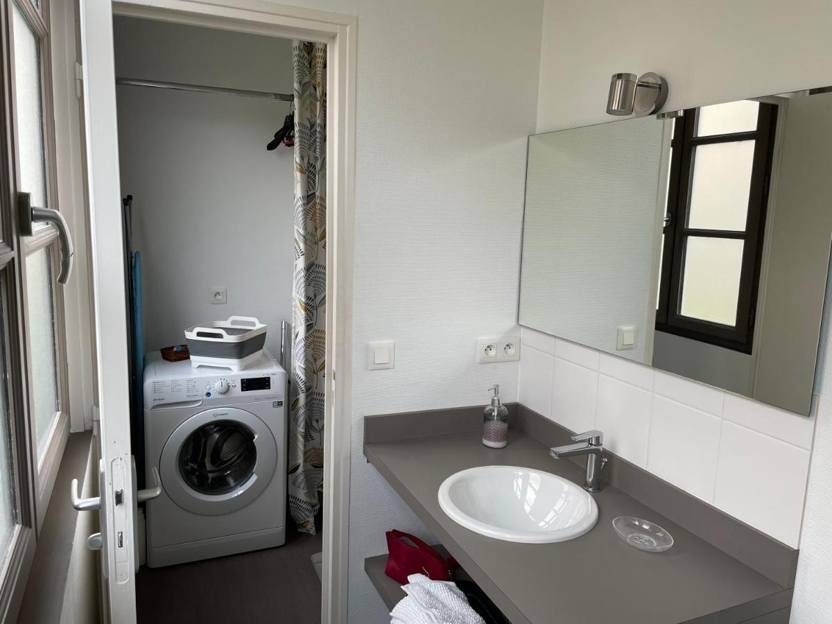 logement entier 33 m2 à Pau Esterno foto