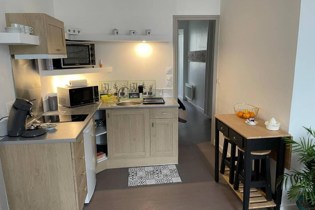 logement entier 33 m2 à Pau Esterno foto